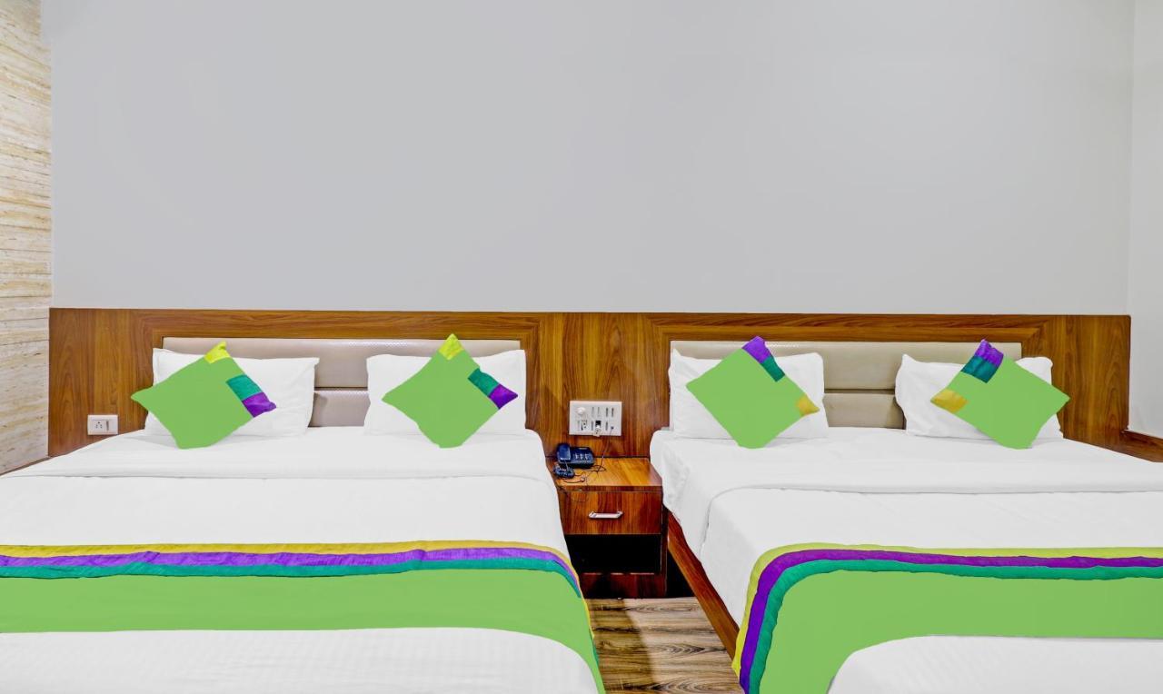 Treebo Taj Dream Hotell Agra  Exteriör bild